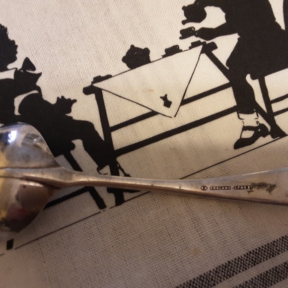 VINTAGE MADE IN ENGLAND SILVERPLATE SOUP SPOON, HALLMARKED SG ENGLAND, EPNSA1 - Picture 6 of 11